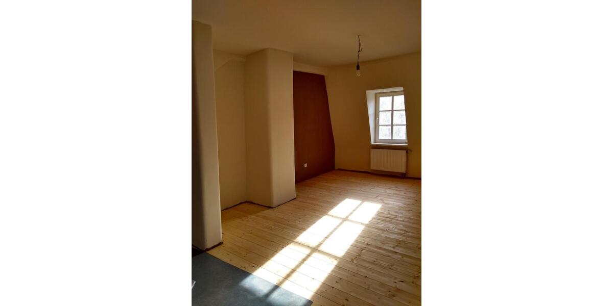 Dachgeschoßwohnung Witzenhausen - 3 Zimmer, 68 m&sup2;, 585&euro; | Angebot:26246956