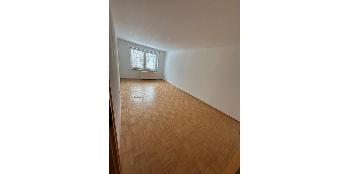 Etagenwohnung Kassel Philippinenhof-Warteberg - 6 Zimmer, 130 m&sup2;, 1.000&euro; | Angebot:25283268