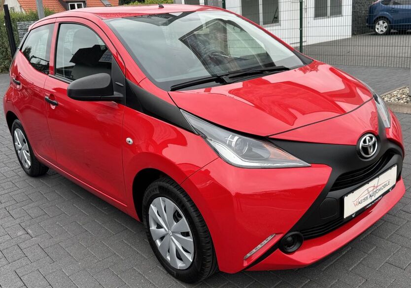 Toyota Aygo (X) 39.000 km 7.499 € Kassel 34123