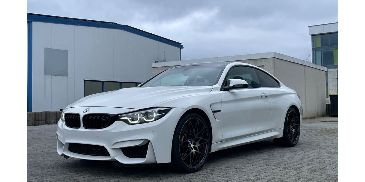 BMW M4 57.400 km 52.499 &euro; Guxhagen 34302