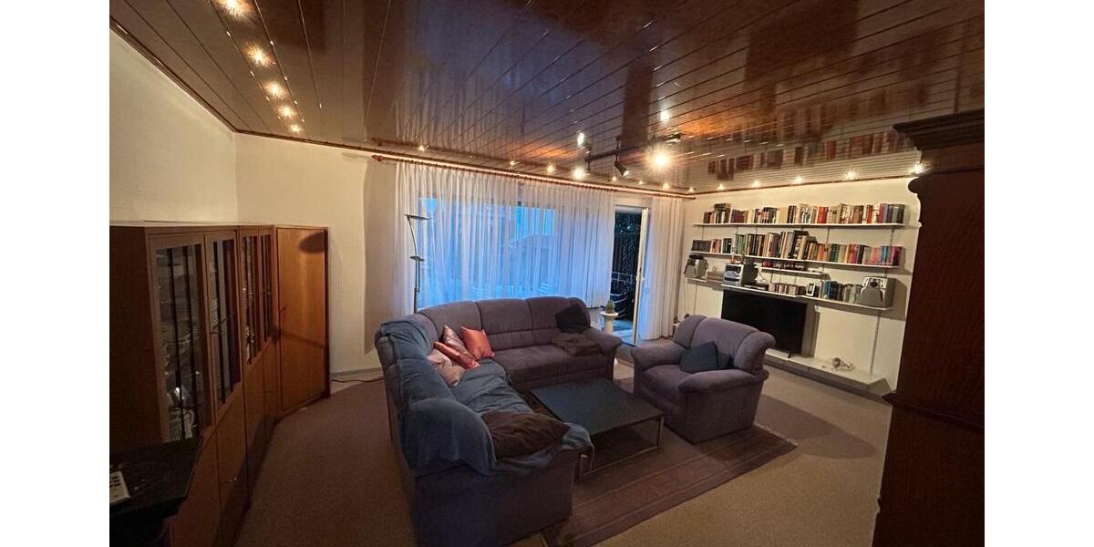 Erdgeschosswohnung mit Terrasse 3 zimmer