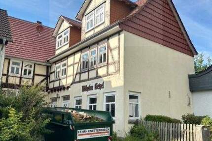 Haus Großalmerode / Laudenbach Laudenbach - 8 Zimmer, 263 m&sup2;, 139.000&euro; | Angebot:25835107