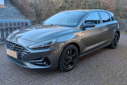 Hyundai i30 84.400 km 17.480 &euro; Felsberg 34587