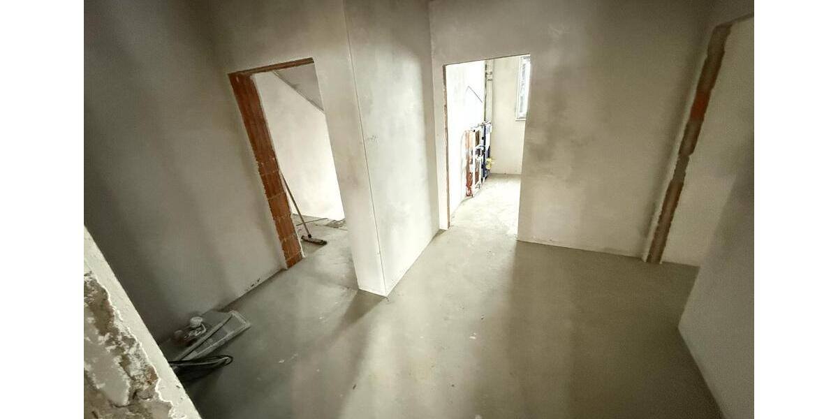 Neubau-Erstbezug: 62m2 2-ZKB mit Balkon & E-Ladeplatz 2 zimmer