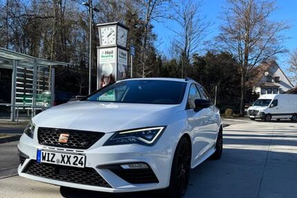 Seat Leon 101.000 km 22.400 &euro; Witzenhausen 37217