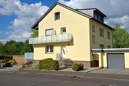 Wohnung Lohfelden - 3 Zimmer, 85 m&sup2;, 850&euro; | Angebot:26256111
