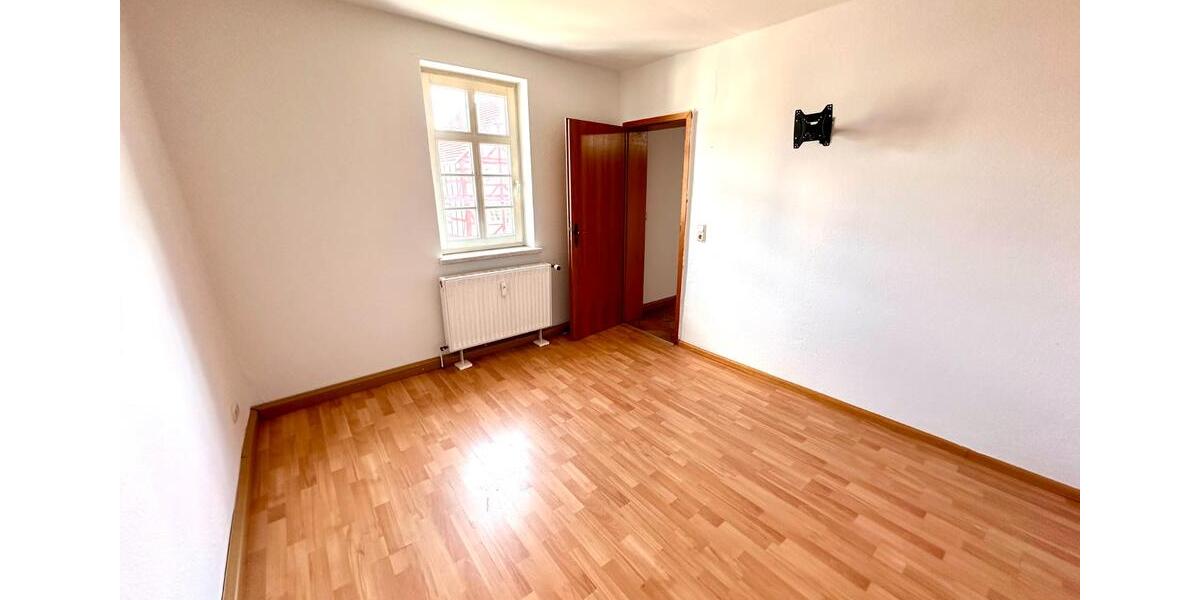 Etagenwohnung Felsberg - 3 Zimmer, 53 m&sup2;, 465&euro; | Angebot:26605097