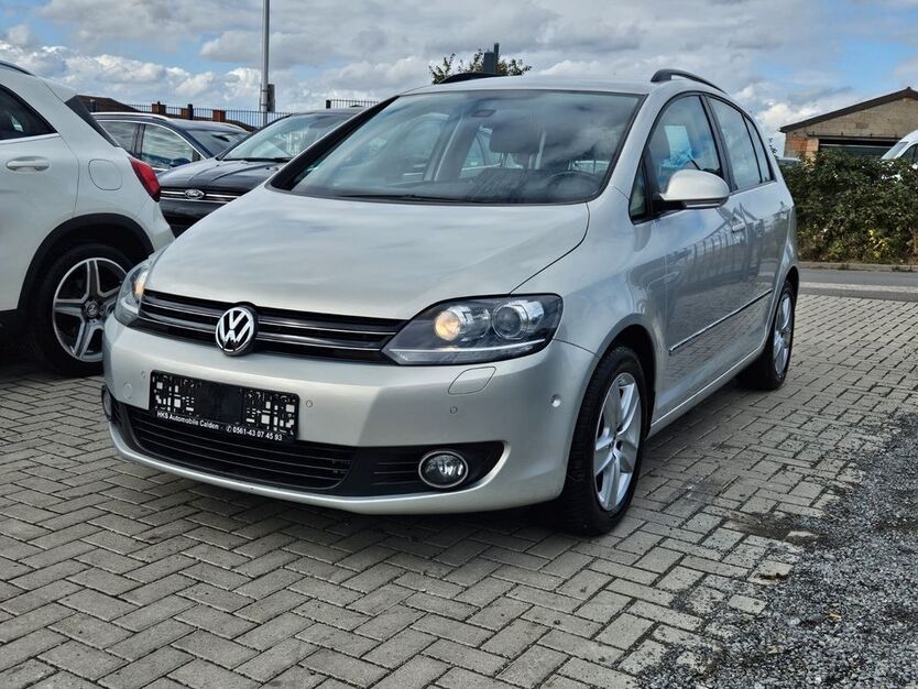 VW Golf 119.231 km 5.950 € Calden 34379