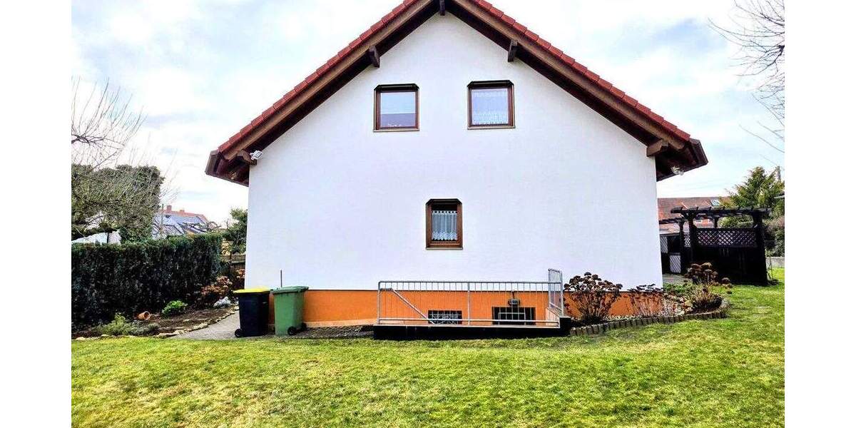 Einfamilienhaus Kassel / Harleshausen Harleshausen - 7 Zimmer, 148 m&sup2;, 549.000&euro; | Angebot:25664617