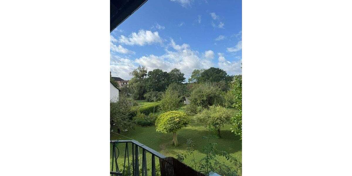 Etagenwohnung Kassel Oberzwehren - 2 Zimmer, 93 m&sup2;, 725&euro; | Angebot:25709148