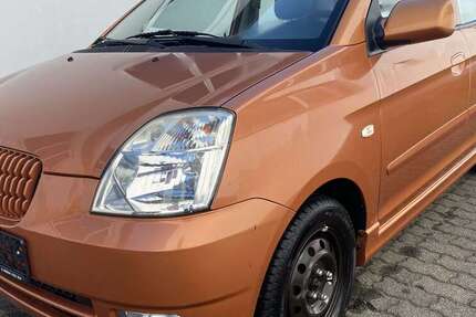 Kia Picanto 136.000 km 1.799 &euro; Kassel 34127