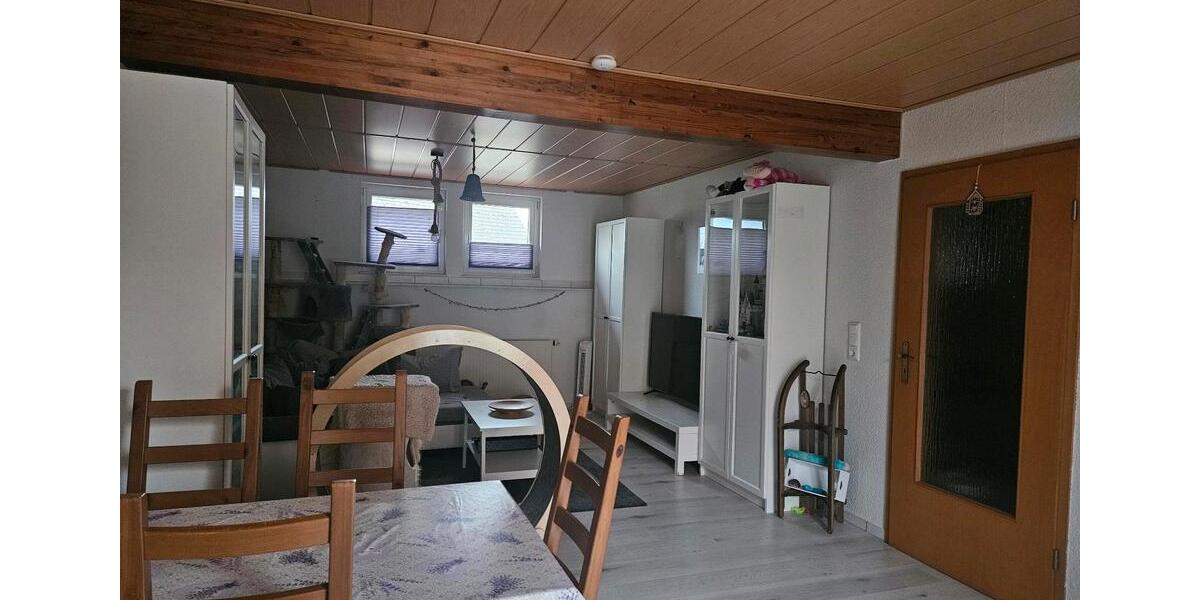 Eigentumswohnung in Zierenberg-Oelshausen - Neue Heizung 2.5 zimmer
