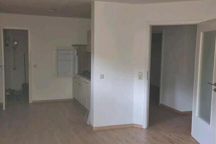 2 Zimmer Wohnung 502 € Warm KEIN JOBCENTER 2 zimmer