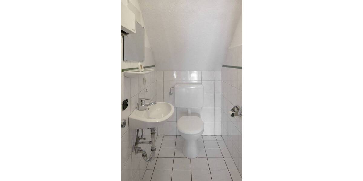 Gewerbeobjekt Kaufungen Niederkaufungen - 3 Zimmer, 111 m&sup2;, 225.000&euro; | Angebot:25672625