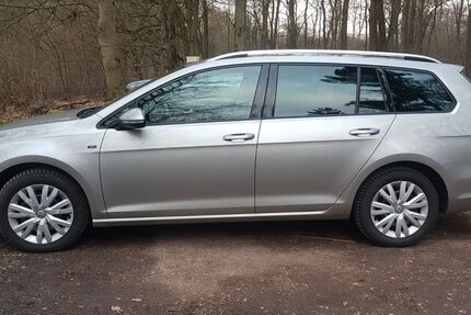 VW Golf 88.000 km 17.980 &euro; Gudensberg 34281