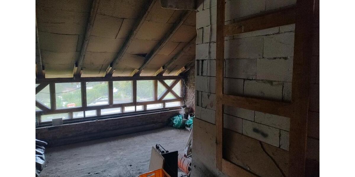 Dachgeschoßwohnung Guxhagen - 4 Zimmer, 84 m&sup2;, 220.000&euro; | Angebot:23905984