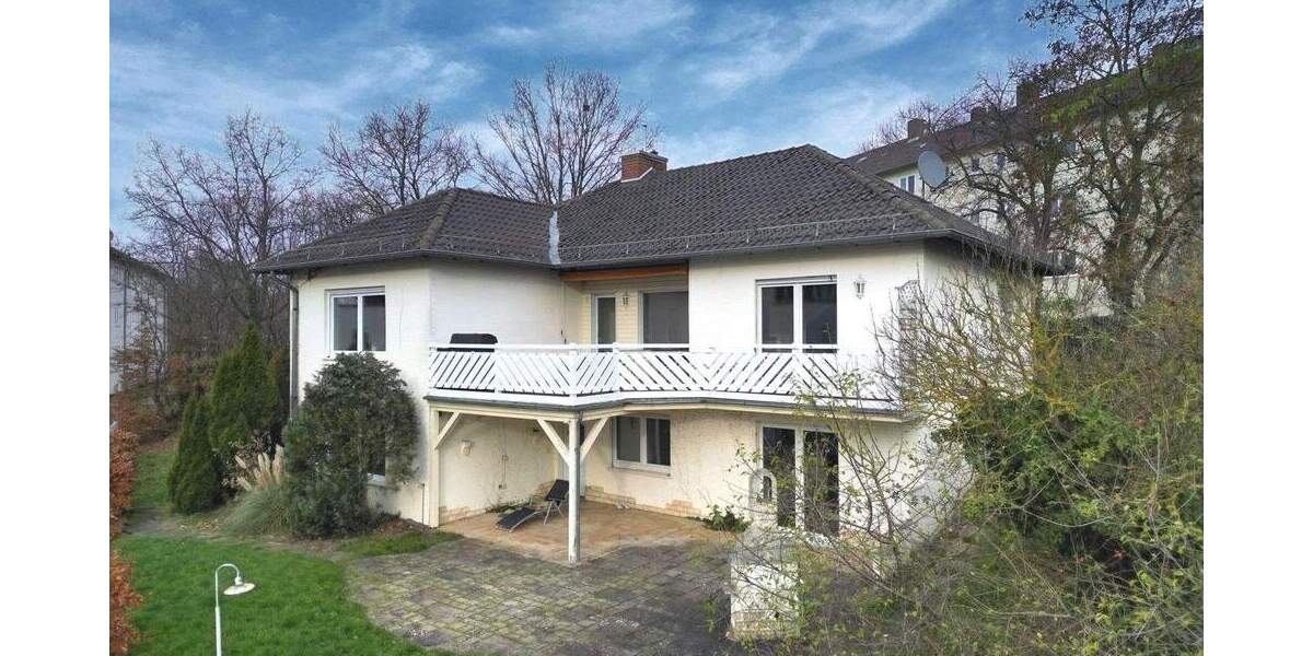 Einfamilienhaus Kassel Fasanenhof - 5 Zimmer, 217 m&sup2;, 399.000&euro; | Angebot:23943182