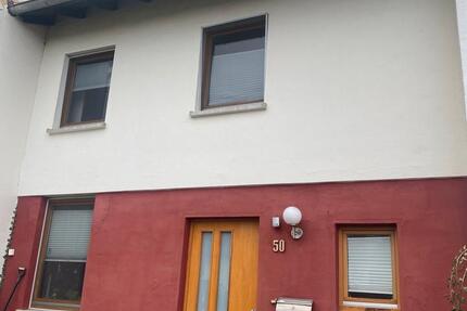 Haus Kassel Niederzwehren - 4 Zimmer, 90 m&sup2;, 300.000&euro; | Angebot:26220974