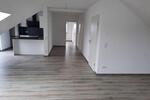 Dachgeschoßwohnung Baunatal - 3 Zimmer, 76 m&sup2;, 265.000&euro; | Angebot:24814898