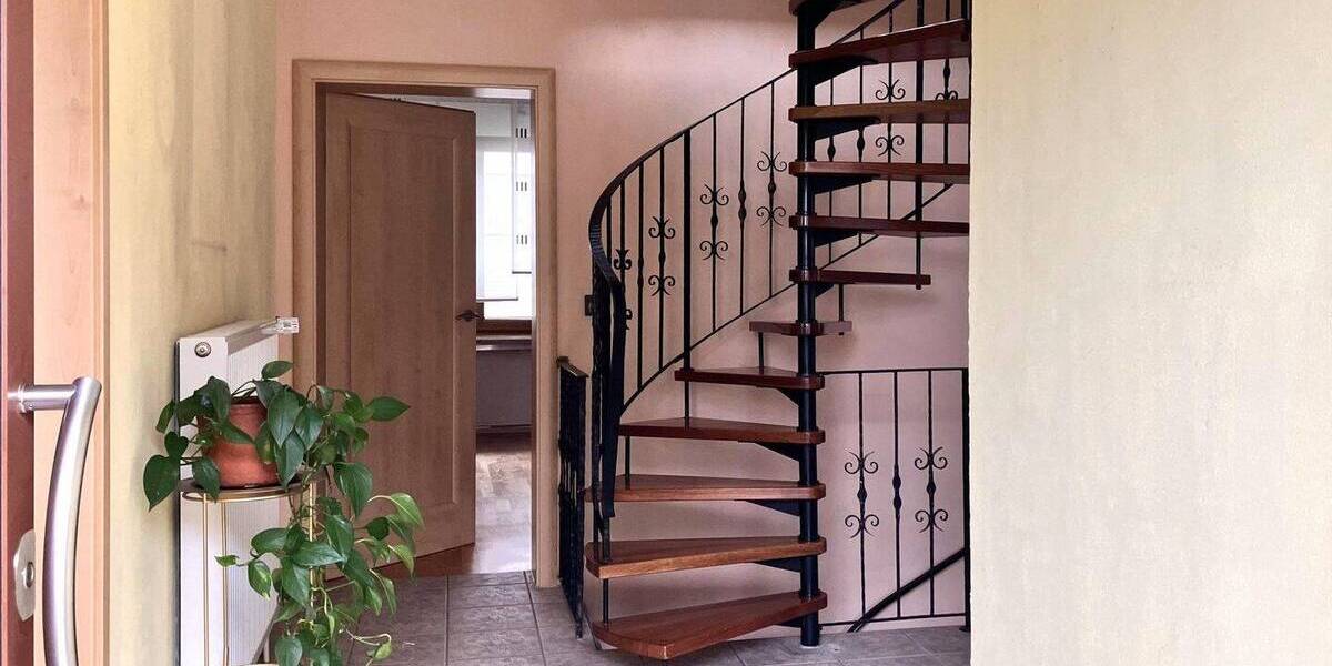Einfamilienhaus Kassel Kirchditmold - 4 Zimmer, 89 m&sup2;, 1.100&euro; | Angebot:26486719