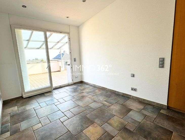 Einfamilienhaus Kassel Harleshausen - 2.5 Zimmer, 146 m&sup2;, 1.650&euro; | Angebot:25929937