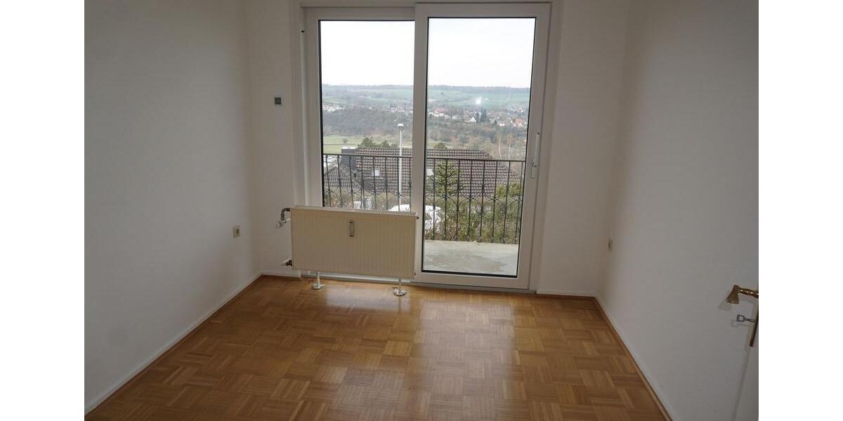 Einfamilienhaus Melsungen - 6 Zimmer, 200 m&sup2;, 1.600&euro; | Angebot:26192357