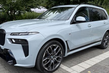 BMW X7 76.000 km 77.300 &euro; Schauenburg 34270