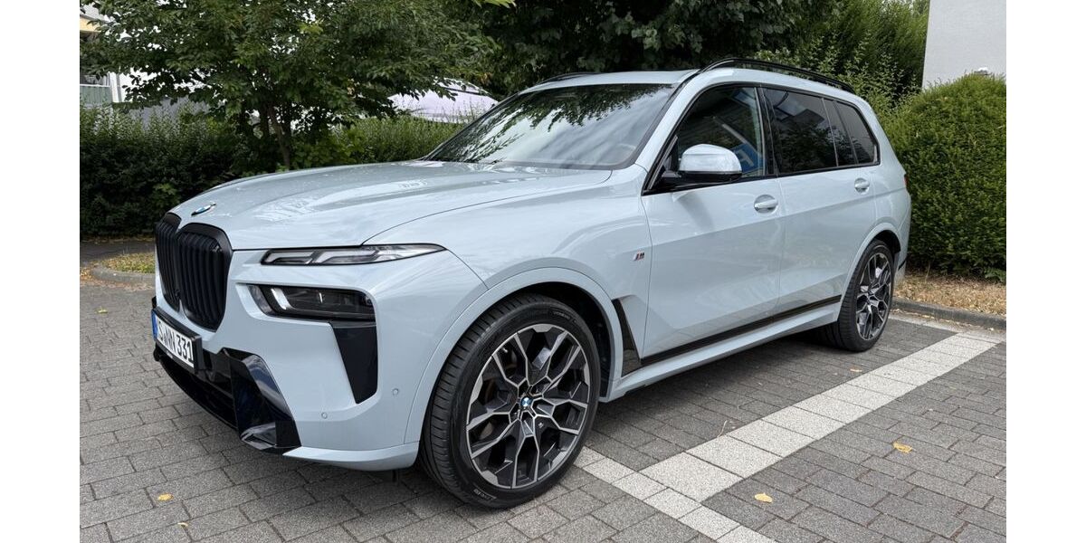 BMW X7 76.000 km 77.300 &euro; Schauenburg 34270
