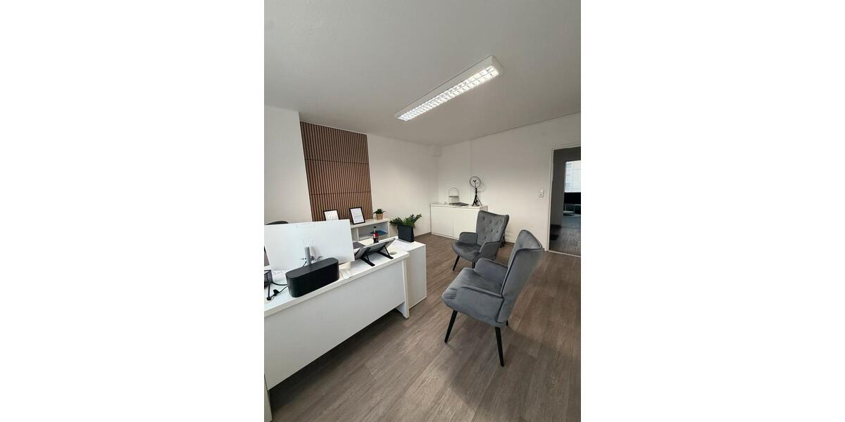 Nachmieter für Büro zimmer