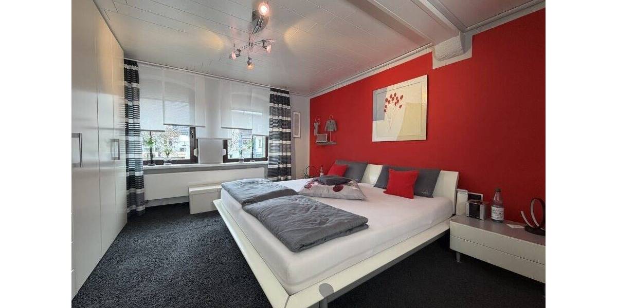 Einfamilienhaus Kassel Oberzwehren - 1 Zimmer, 256 m&sup2;, 525.000&euro; | Angebot:25969559