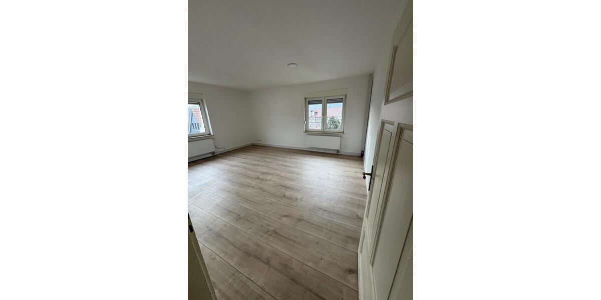Etagenwohnung Melsungen - 4 Zimmer, 108 m&sup2;, 795&euro; | Angebot:24658105