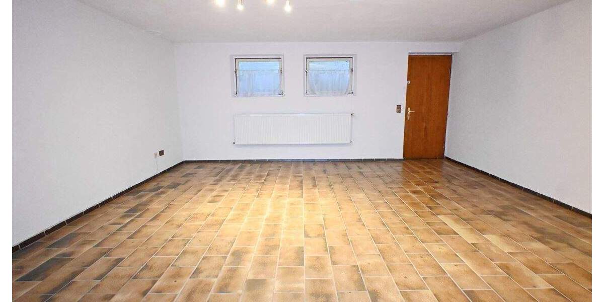 Reihenmittelhaus Kassel Süsterfeld/Helleböhn - 4 Zimmer, 104 m&sup2;, 295.000&euro; | Angebot:24594295