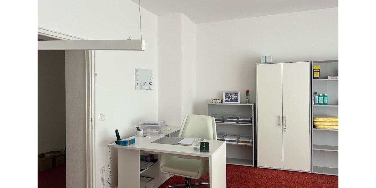 Gewerbeobjekt Kassel Philippinenhof-Warteberg - 800&euro; | Angebot:25935506