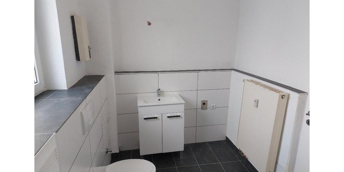 Erdgeschoßwohnung Kassel Fasanenhof - 3 Zimmer, 86 m&sup2;, 700&euro; | Angebot:26373432