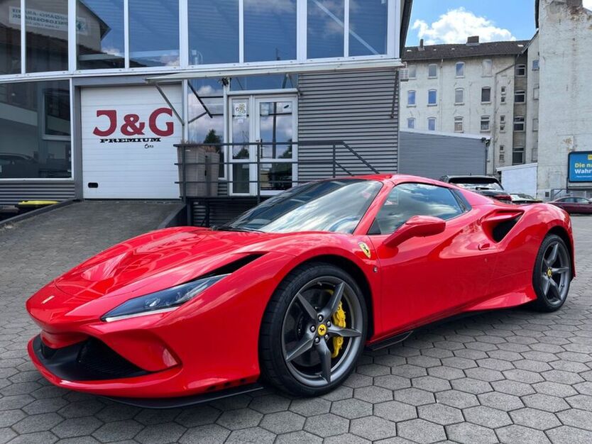 F8