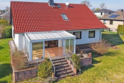 Haus Fuldatal / Ihringshausen Ihringshausen - 8 Zimmer, 157 m&sup2;, 275.000&euro; | Angebot:25957264
