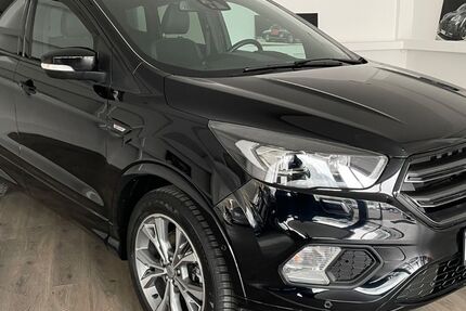 Ford Kuga 105.057 km 14.700 &euro; Baunatal 34225