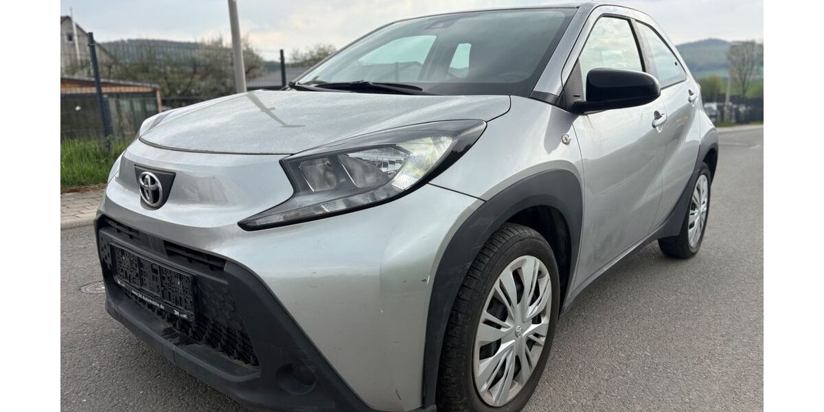 Toyota Aygo (X) 28.500 km 9.990 &euro; Niestetal 34266