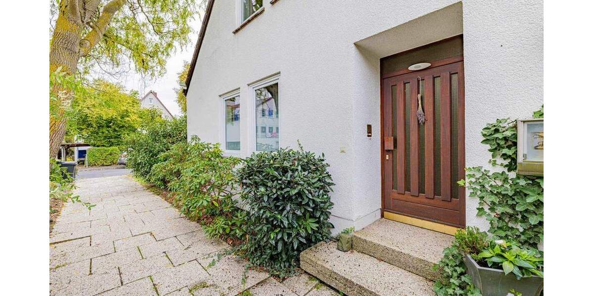 Arztpraxis mit zwei Wohnungen: Eigennutz oder Weitervermietung! 1 zimmer