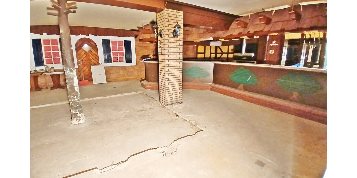 Verwirkliche dich auf ca. 260m², ehem. Untergrunddisco, ESCAPEROOM, Pub, BAR, Gaming! renovierungsbe - Gewerbeobjekt Wolfhagen | Angebot:26601776