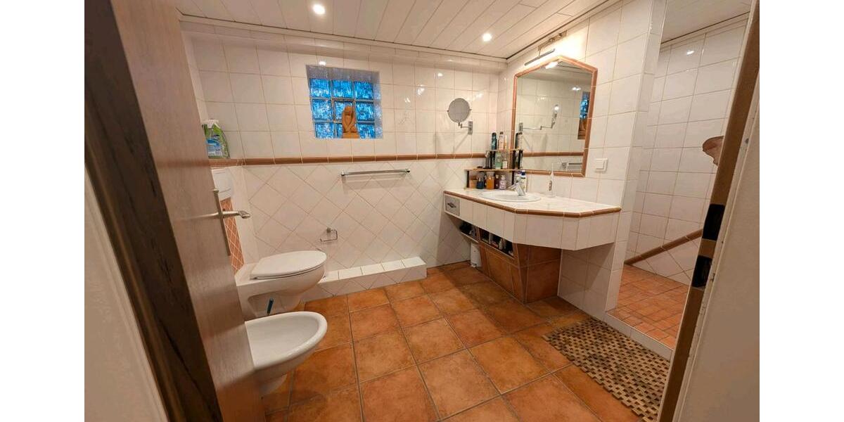 Bungalow Baunatal - 4.5 Zimmer, 160 m&sup2;, 440.000&euro; | Angebot:27081697