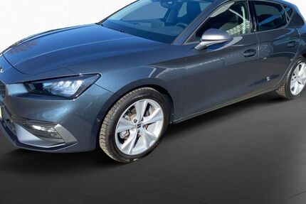Seat Leon 24.800 km 24.833 &euro; Kassel 34123