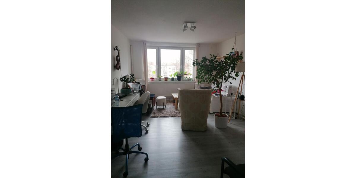 Etagenwohnung Kassel Fasanenhof - 3 Zimmer, 74 m&sup2;, 400&euro; | Angebot:25343852