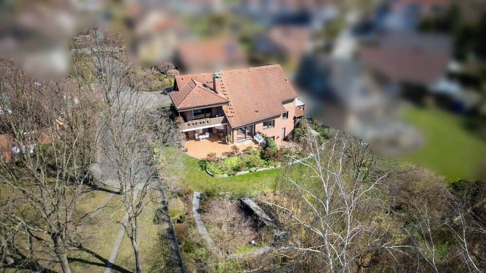 Einfamilienhaus Kassel / Niederzwehren Süsterfeld/Helleböhn - 7 Zimmer, 268 m&sup2;, 769.000&euro; | Angebot:26308833