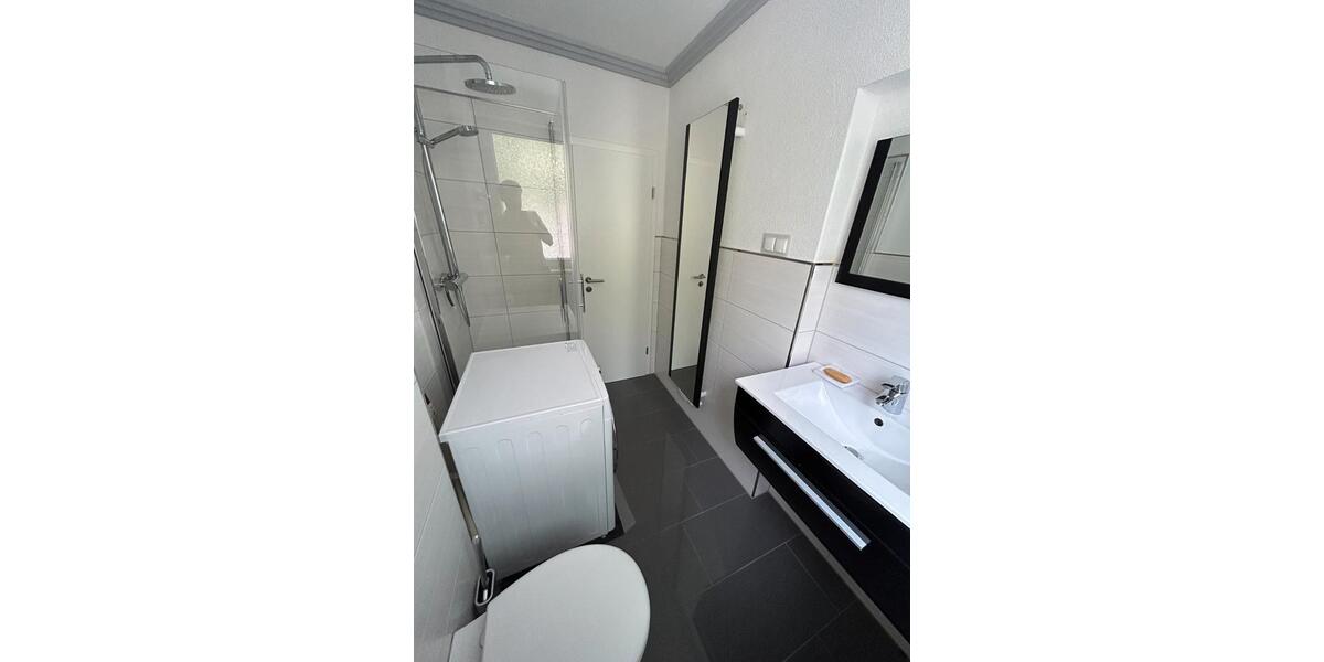 Etagenwohnung Kassel - 4 Zimmer, 105 m&sup2;, 1.200&euro; | Angebot:26623487