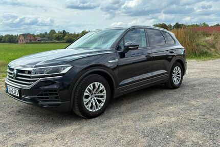 VW Touareg 132.390 km 29.900 &euro; Kassel 34123