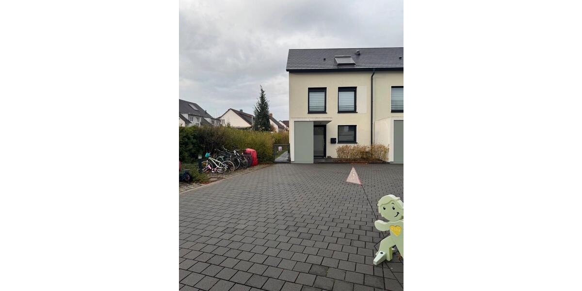 Reihenhaus Kassel Harleshausen - 5 Zimmer, 120 m&sup2;, 435.000&euro; | Angebot:24664821