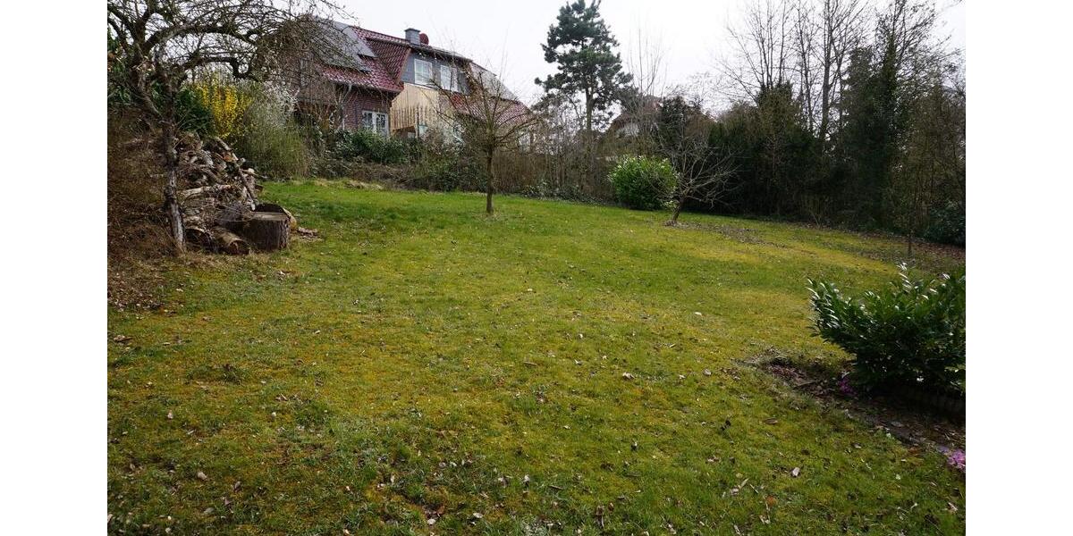 Einfamilienhaus Melsungen - 6 Zimmer, 200 m&sup2;, 1.600&euro; | Angebot:26192357