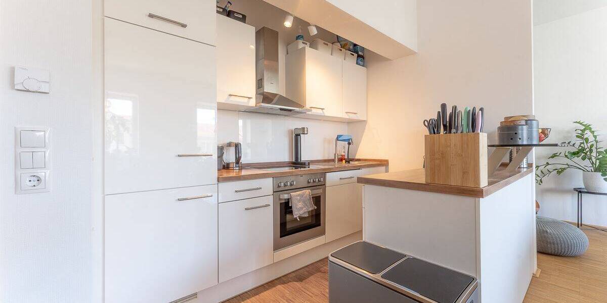 Etagenwohnung Kassel / Mitte Mitte - 3 Zimmer, 80 m&sup2;, 1.000&euro; | Angebot:26740329