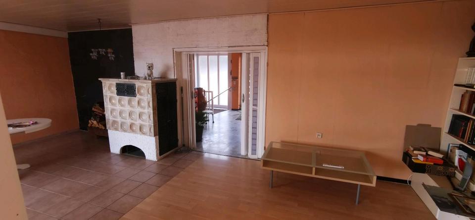 2 Familienhaus in ruhiger Hanglage 10 zimmer